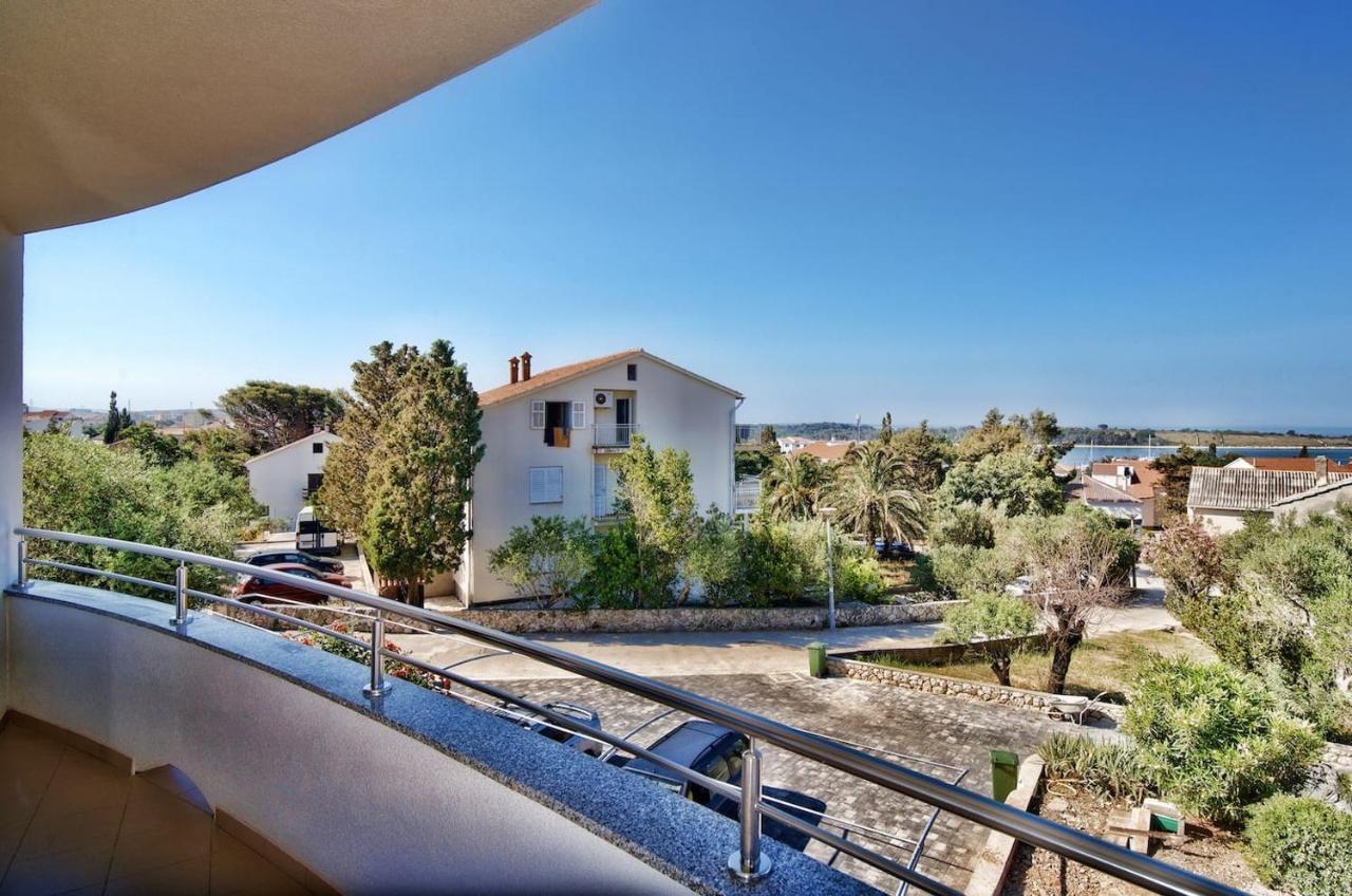 Apartment Avada Novaglia Esterno foto