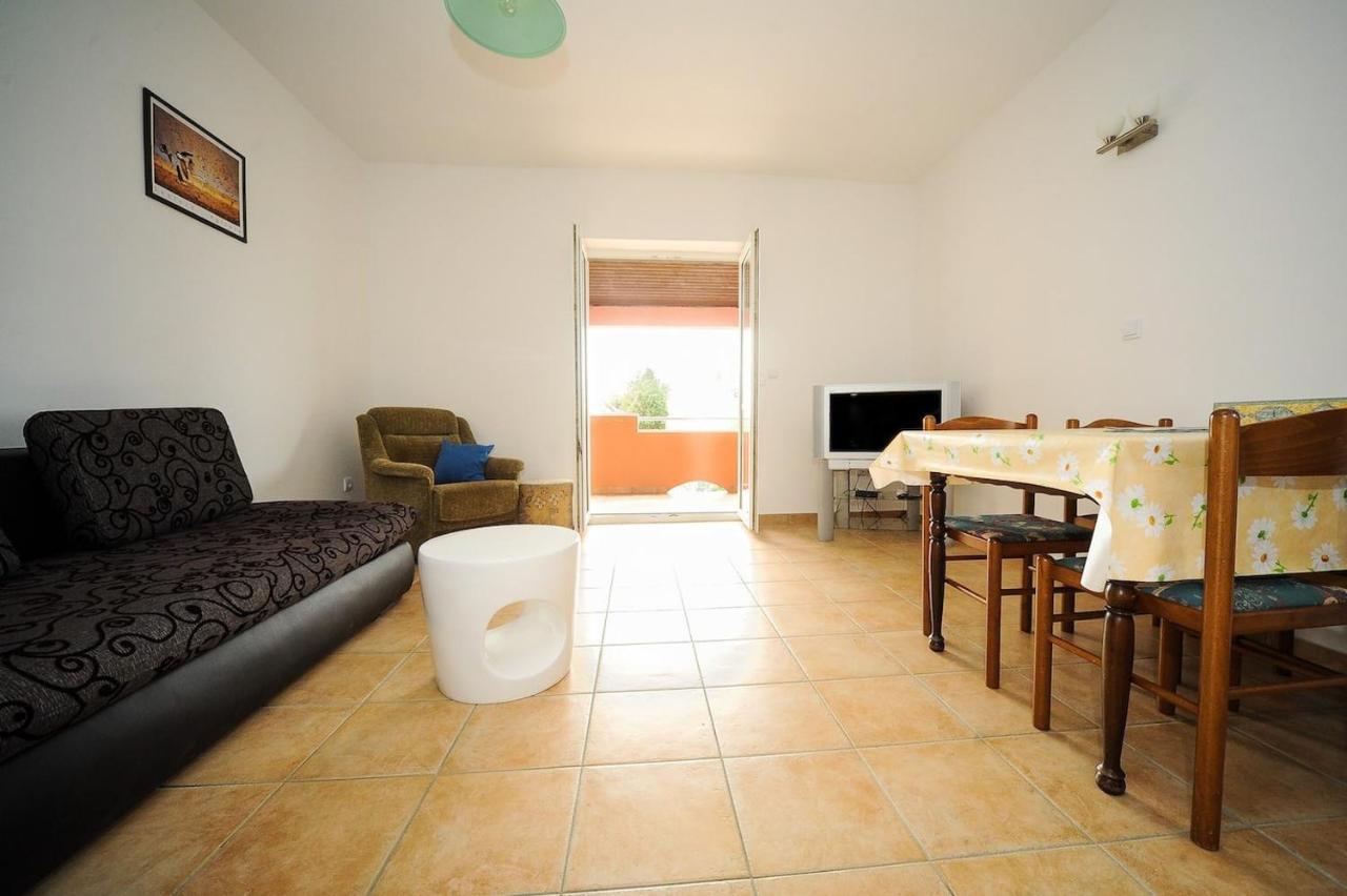 Apartment Avada Novaglia Esterno foto