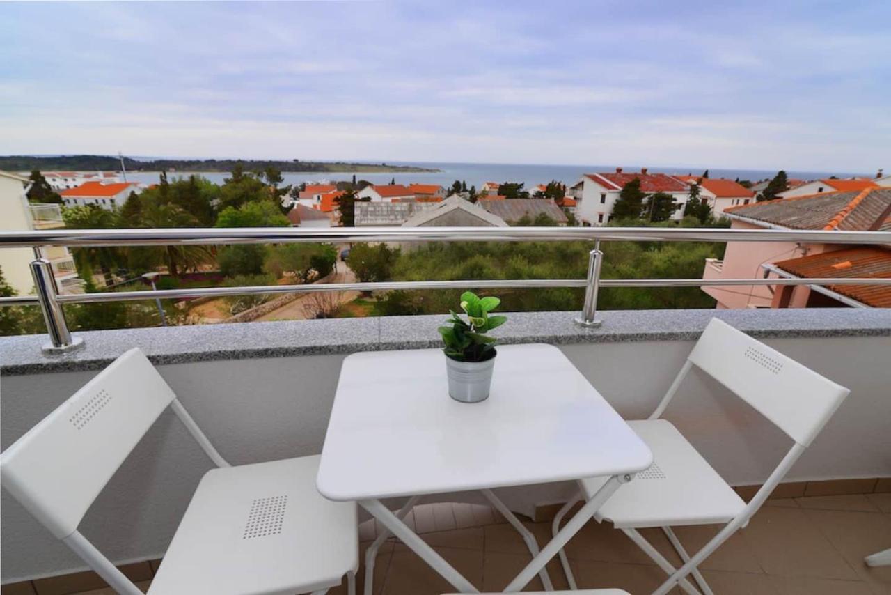 Apartment Avada Novaglia Esterno foto